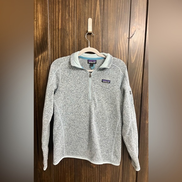 Patagonia Tops - Patagonia Women’s Light Blue Quarter Sweater-Size: Medium